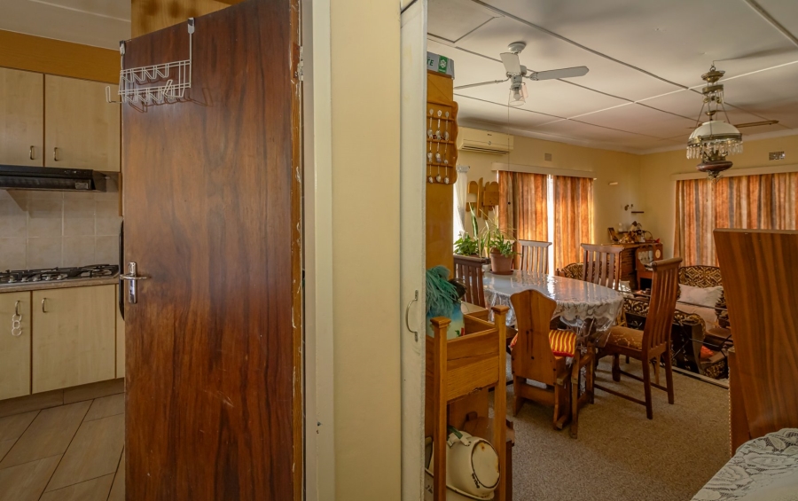 6 Bedroom Property for Sale in Morewag Free State